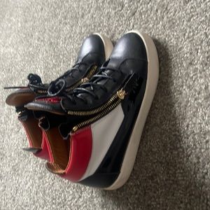100% Authentic Men’s Giuseppe Zanotti Shoes